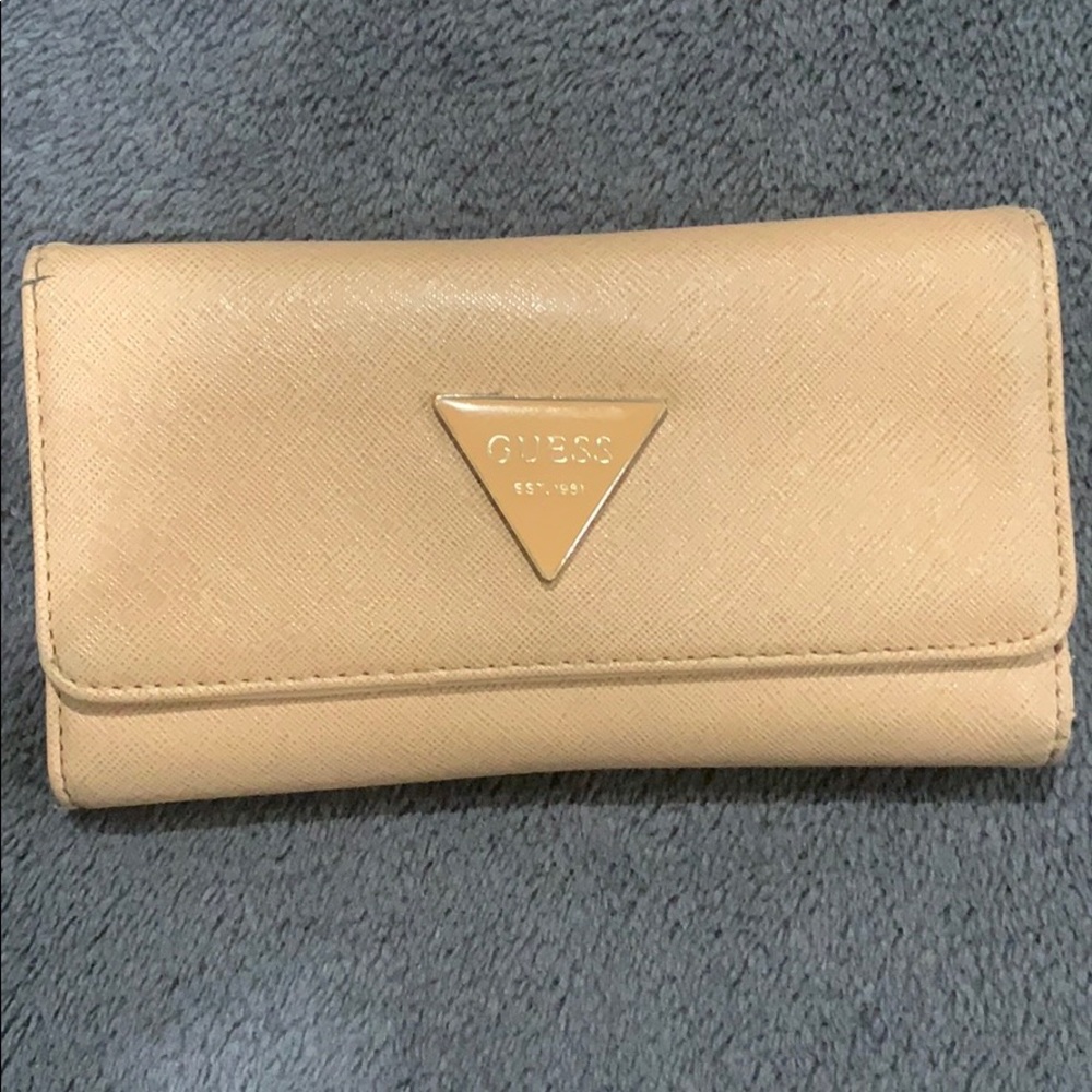 Guess wallet